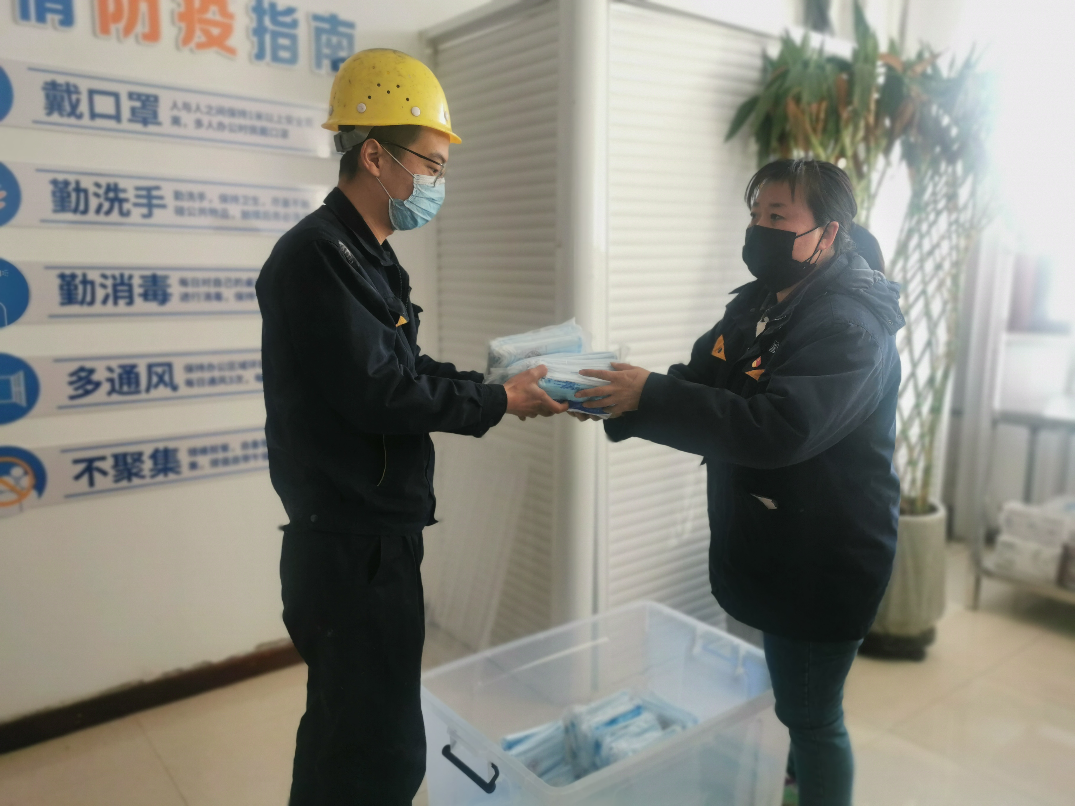 张丽华.jpg